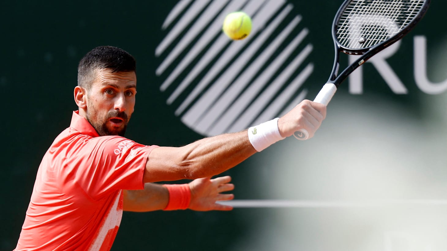 爱游戏体育-世界网球队绝杀西班牙网球队，德约科维奇关键制胜的简单介绍