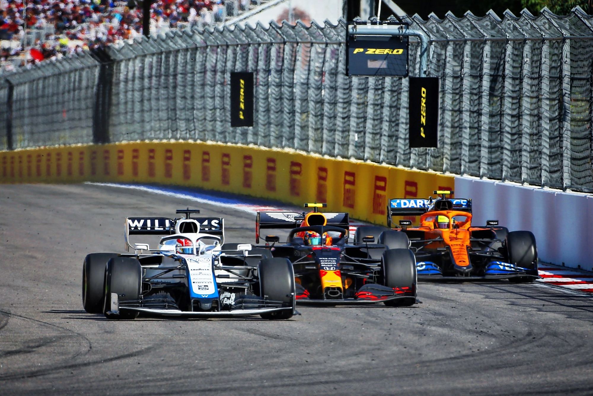 爱游戏入口-威廉姆斯鏖战法拉利，拉塞尔扛起全队的简单介绍