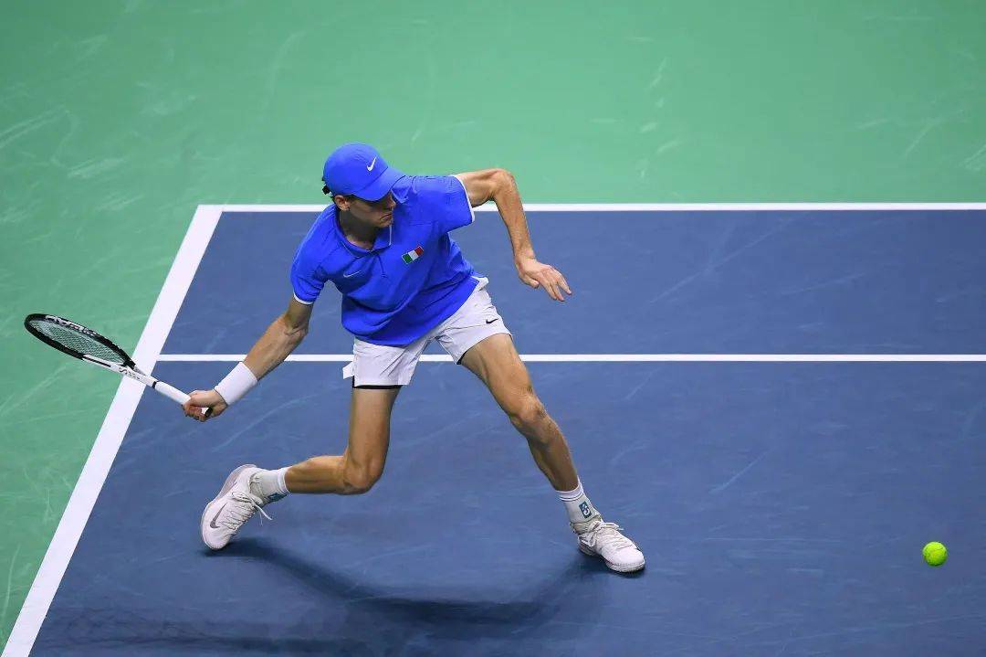 关于年终总决赛逆转戴维斯杯，辛纳扛起全队的信息