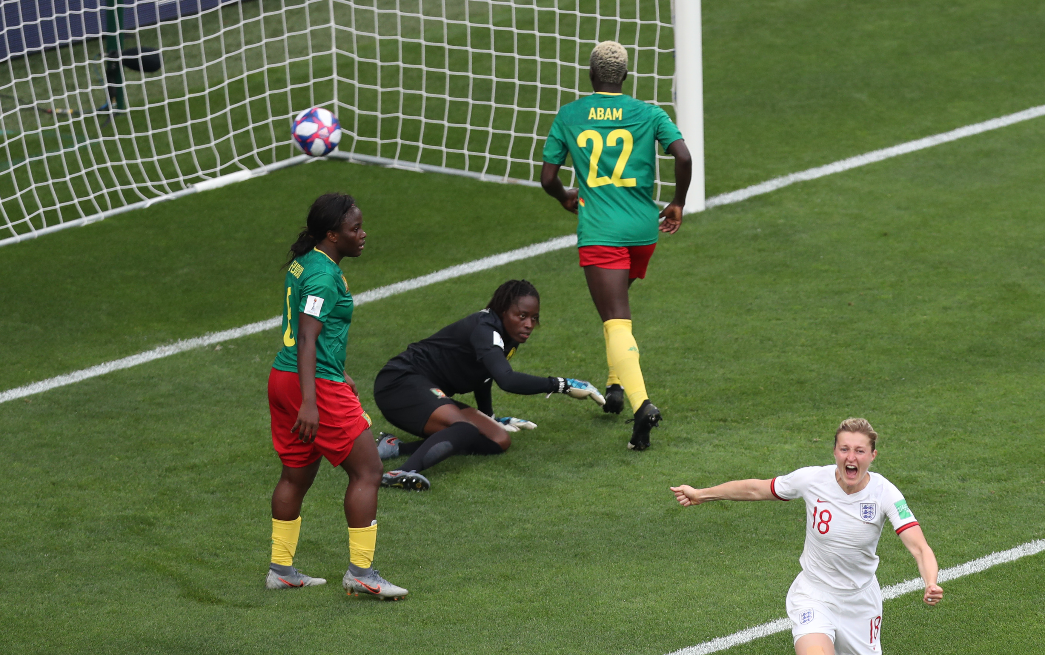 爱游戏娱乐-英格兰队完胜德国队，王皓带队取胜