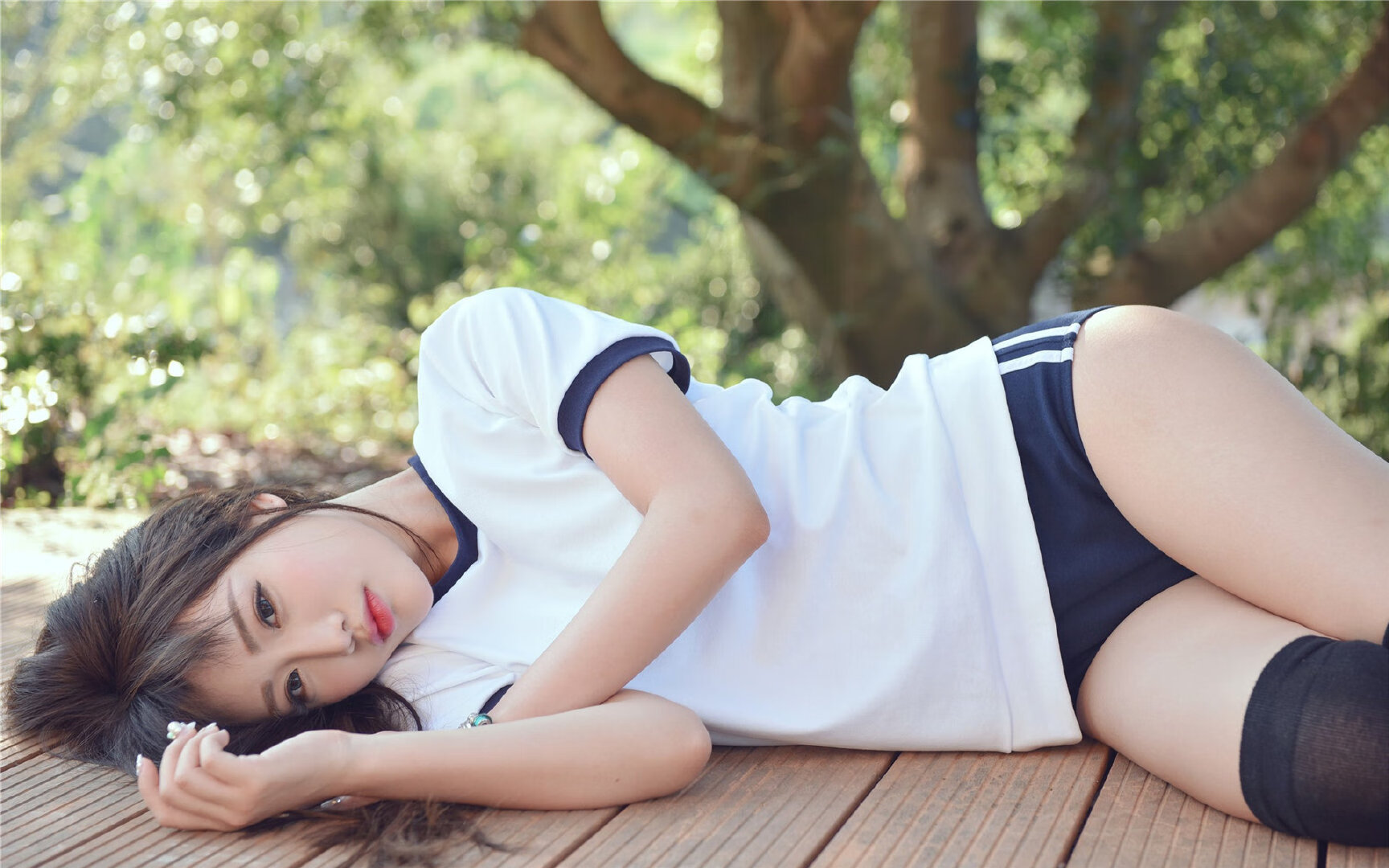 当足球的狂想曲遇见乒乓的诗篇，一场被分心的横扫