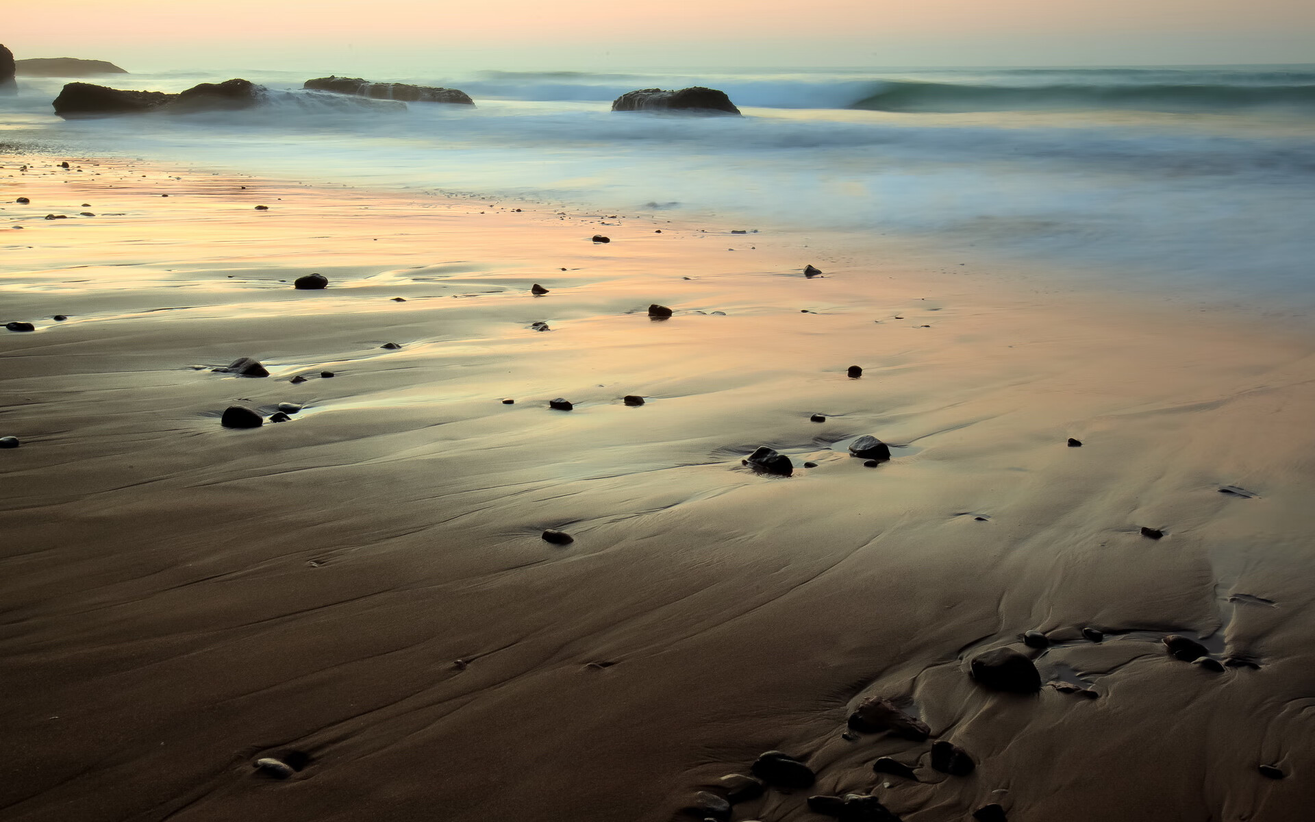 爱游戏入口-巨塔的阴影，当戈贝尔的完美让鹈鹕的进攻成为迁徙的哀鸣