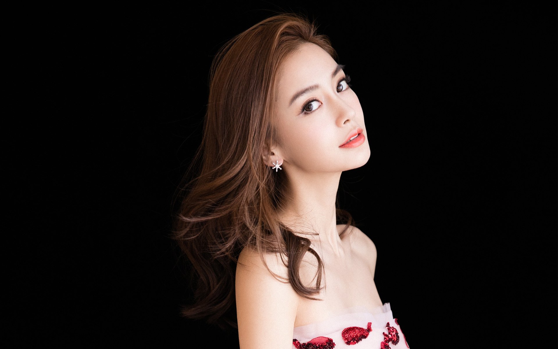 新疆式韧性冲垮太阳神话，乔治用全场攻防打破质疑