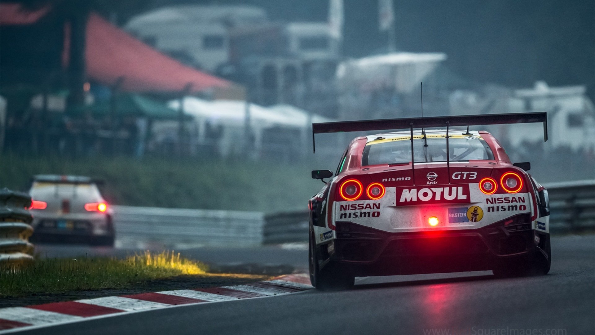 绿茵季后赛，卢卡库在足球场上的生涯之夜