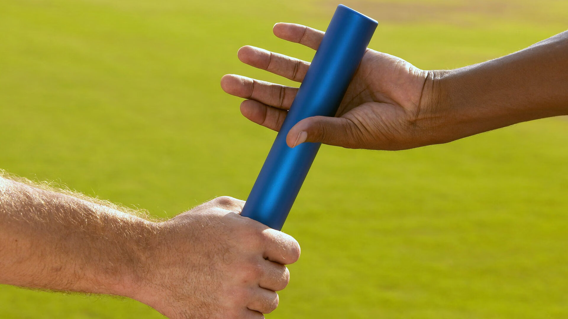 爱游戏在线-利拉德的狙击镜与猛龙的捕兽夹，当个人英雄主义坠入团队围猎